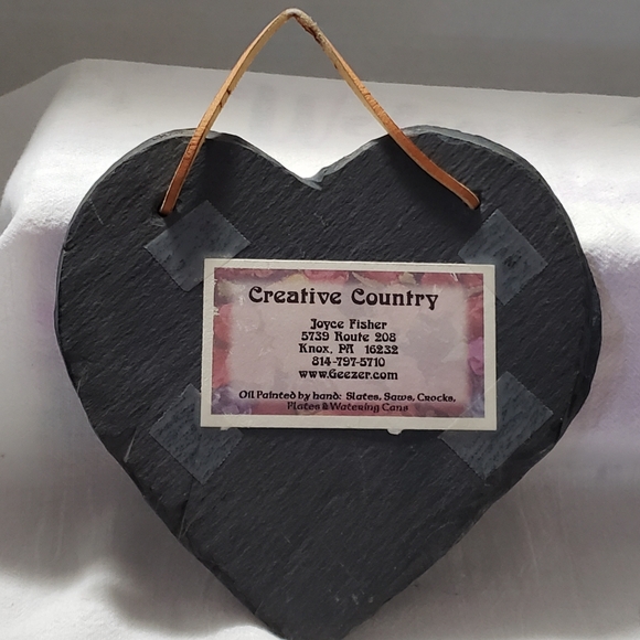 Beautiful hand painted Cardinal Slate - Picture 5 of 6